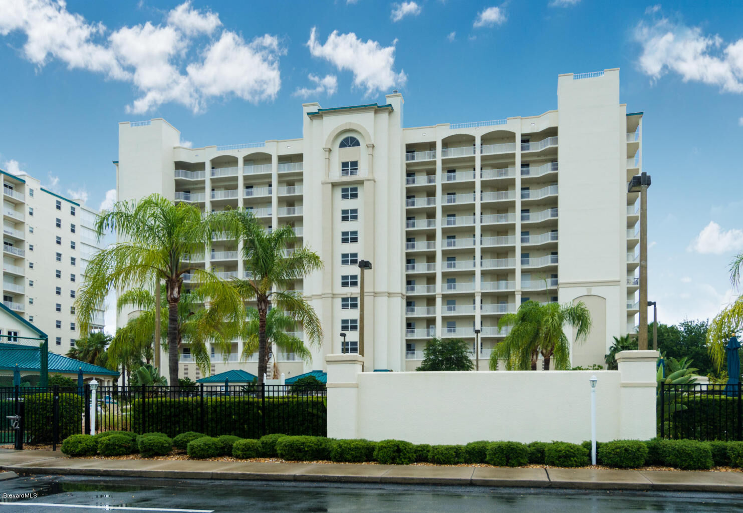 Property Photo: 3 Indian River Avenue FL 32796