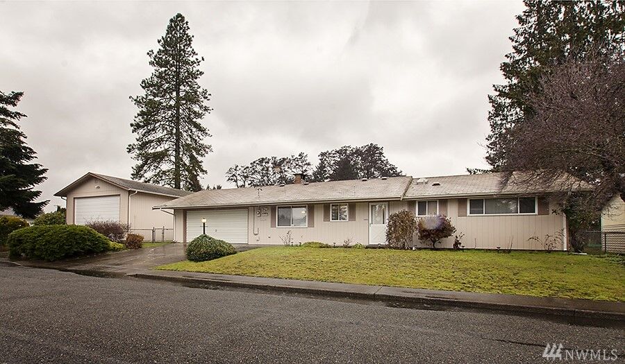 Property Photo:  306 Y St SE  WA 98501 