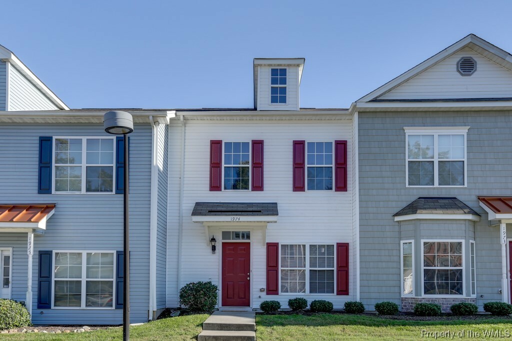 Property Photo: 1974 Algonquin Trail VA 23185