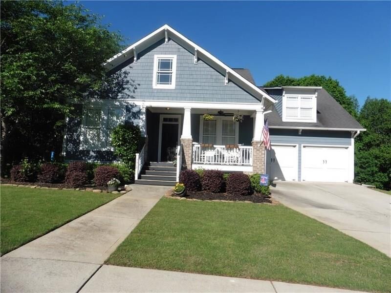 Property Photo:  7318 Hedgewood Way   30548 