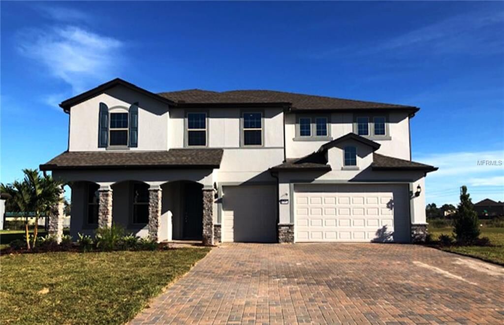 Property Photo: 17693 Sailfin Drive FL 32820