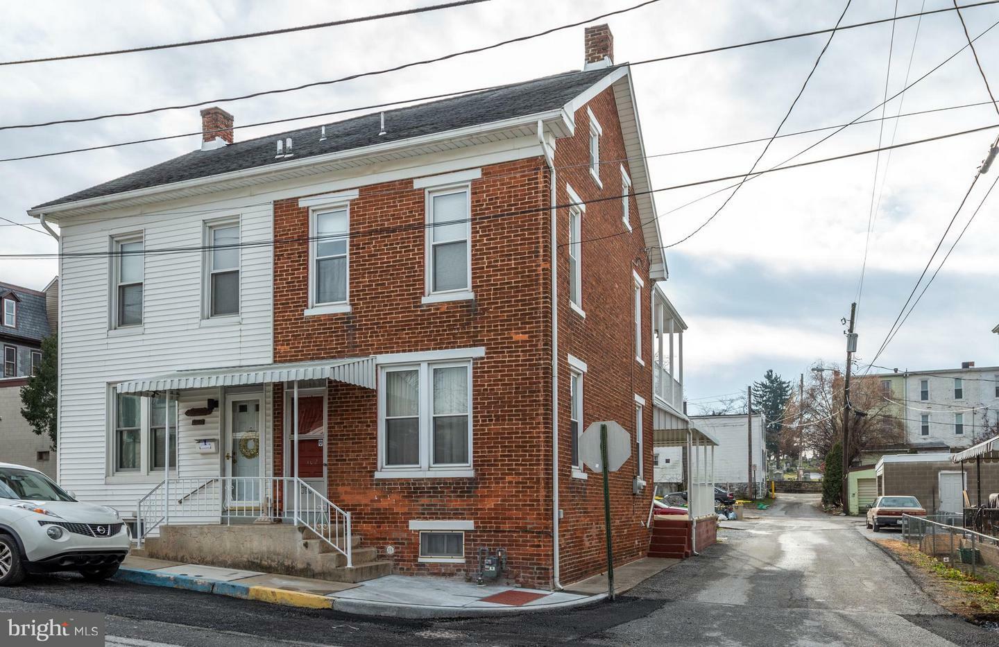 Property Photo:  102 W 6th Avenue  PA 17404 