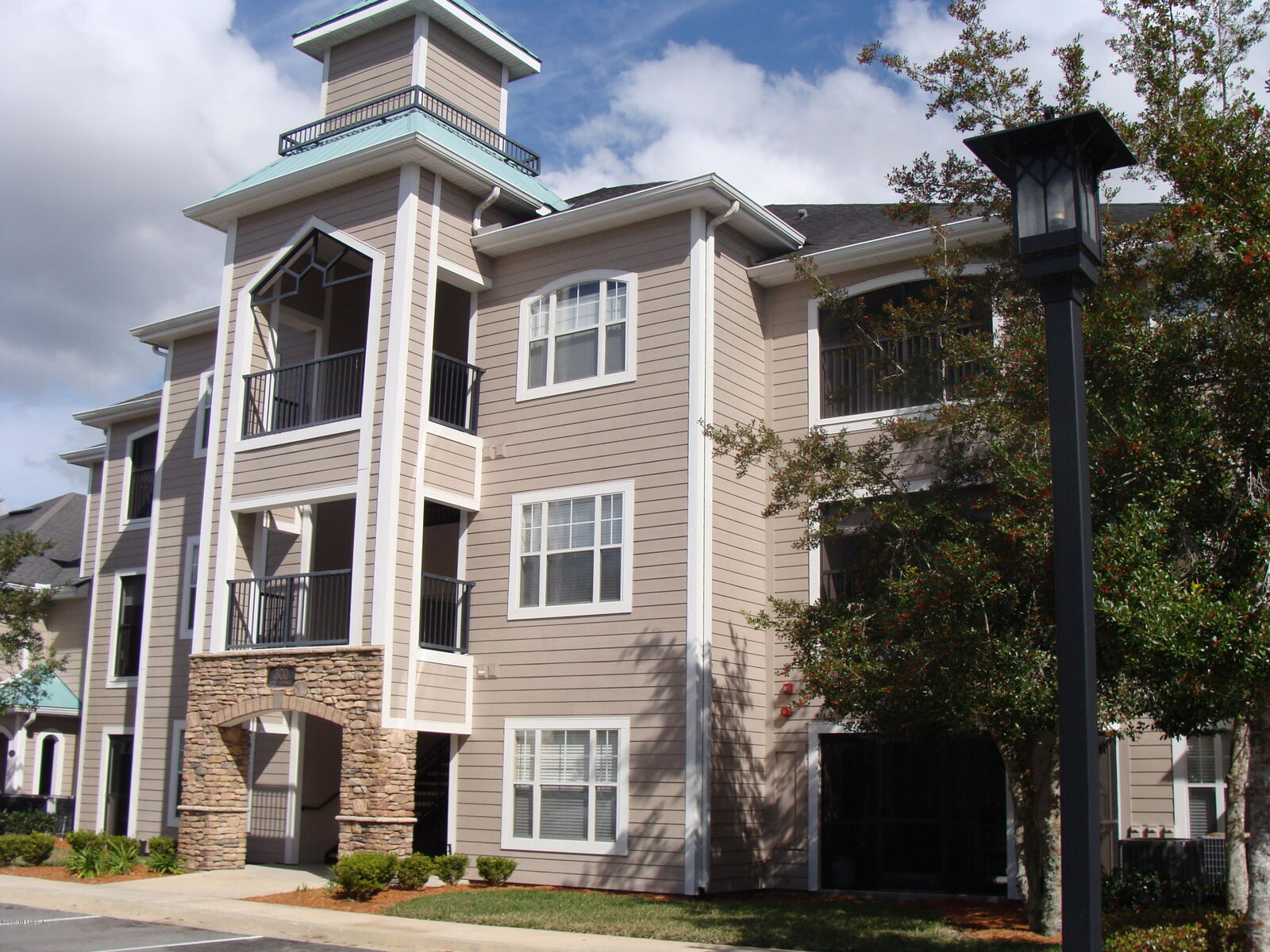 Property Photo: 300 Ryder Cup Circle 102 FL 32092