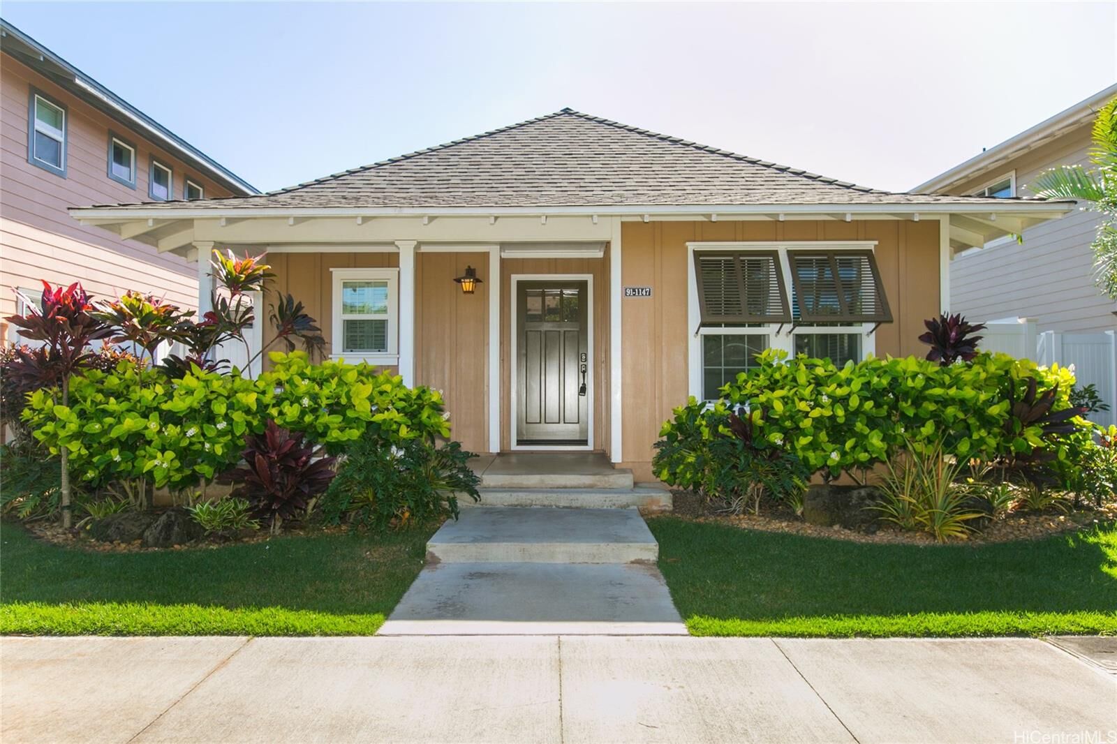 Property Photo: 91-1147 Waiemi Street HI 96706