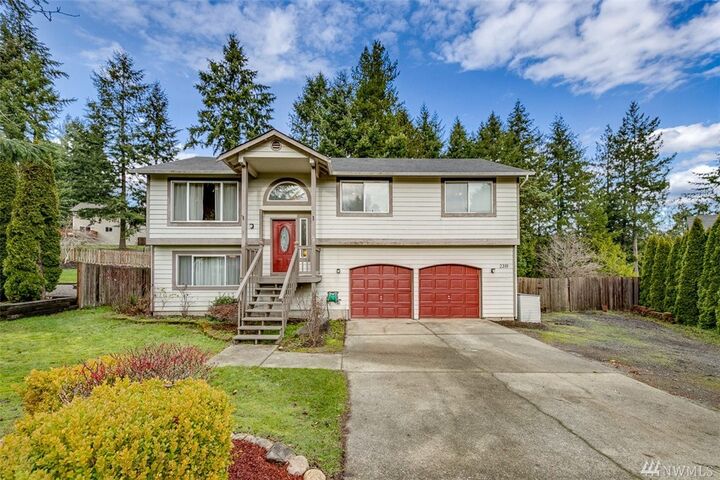 Property Photo:  2319 SE Fay Ct  WA 98366 