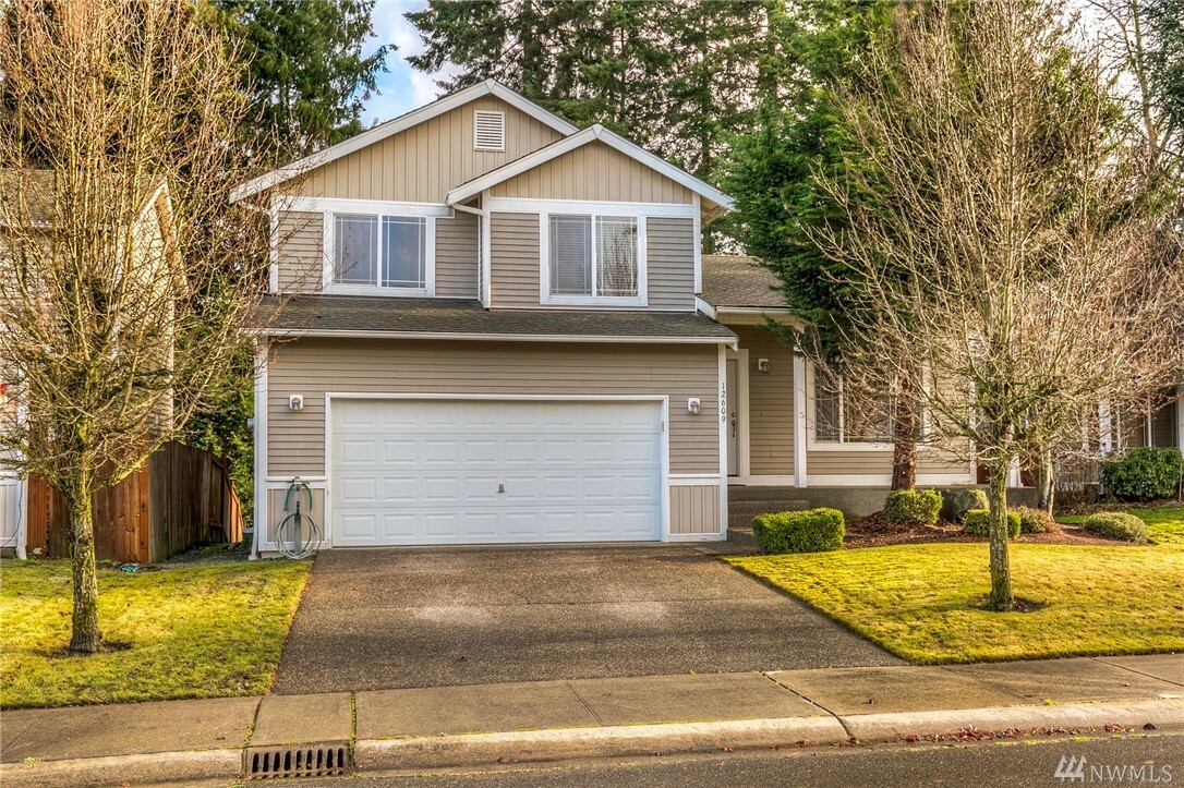 Property Photo: 12609 120th Ave E WA 98374