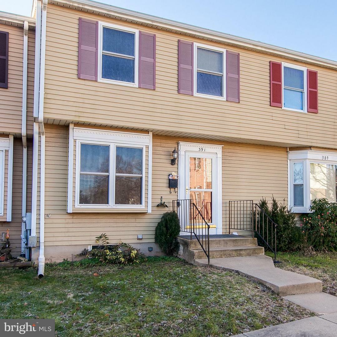 Property Photo:  391 W Thornhill Place  MD 21703 