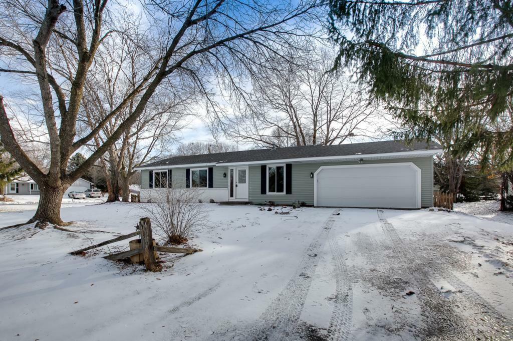 Property Photo:  1701 James Place  MN 55337 