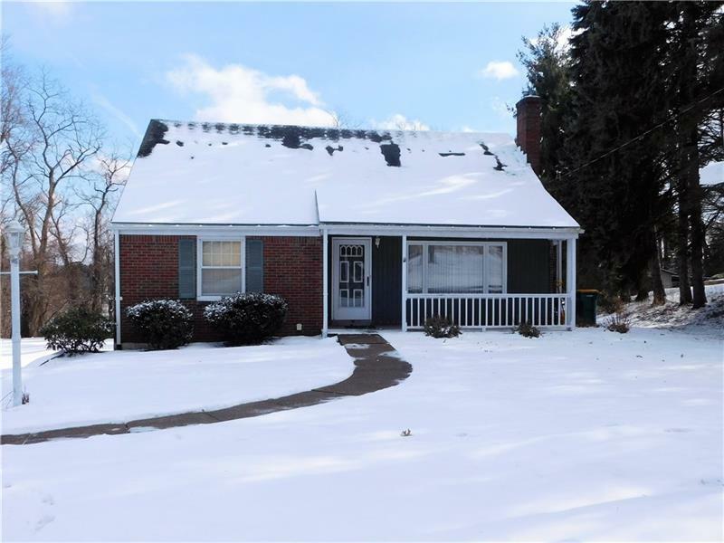 Property Photo:  304 Holly Hill Drive  PA 15237 