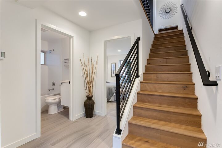 Property Photo:  1506 S Hill St  WA 98144 