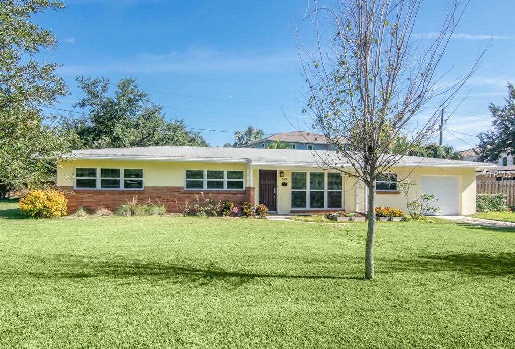 Property Photo: 509 Severn Avenue FL 33606