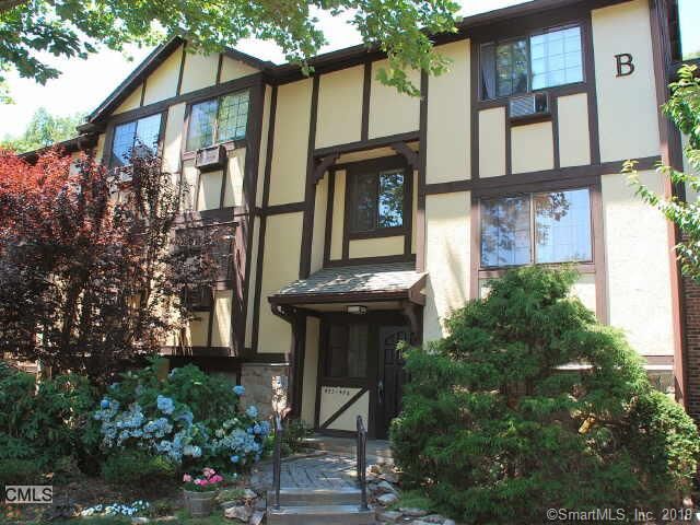 Property Photo: 50 Aiken Street 436 CT 06851