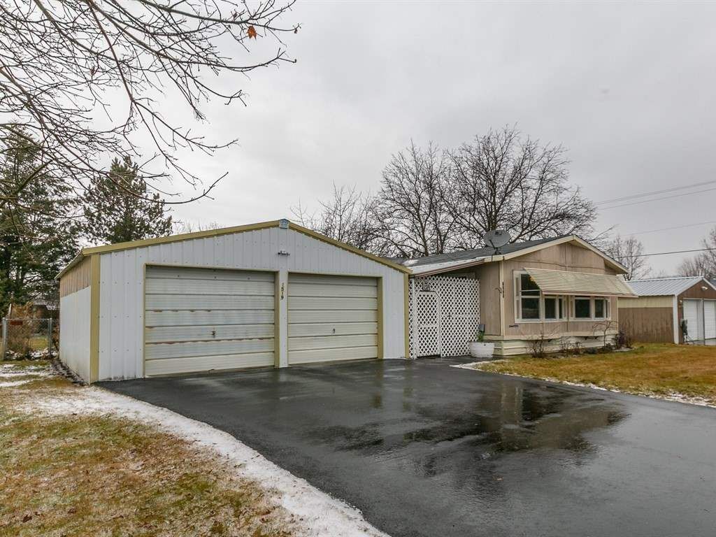 Property Photo:  1519 N Aladdin Rd  WA 99016-9460 
