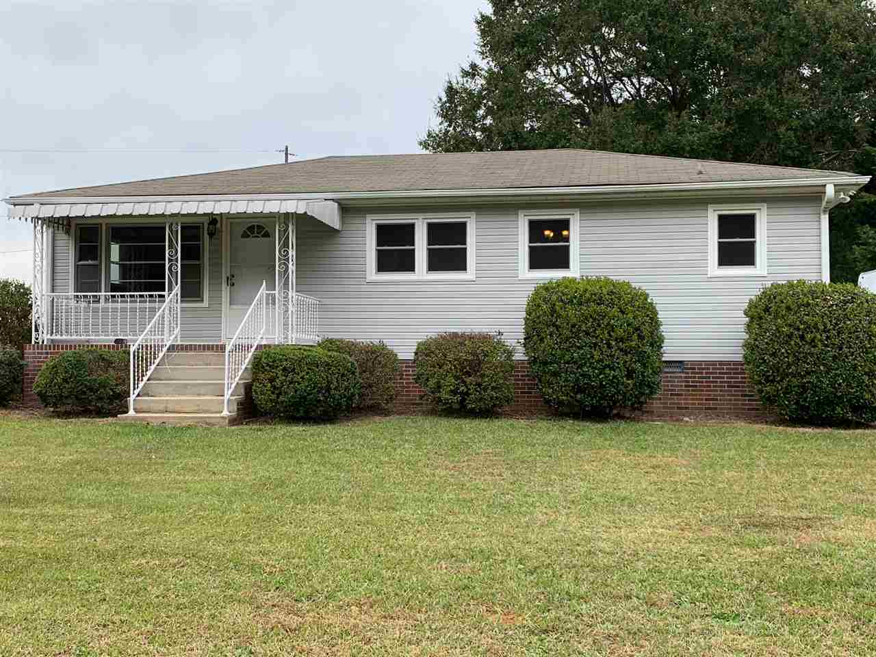 Property Photo:  1219 Old Georgia Road  SC 29376 