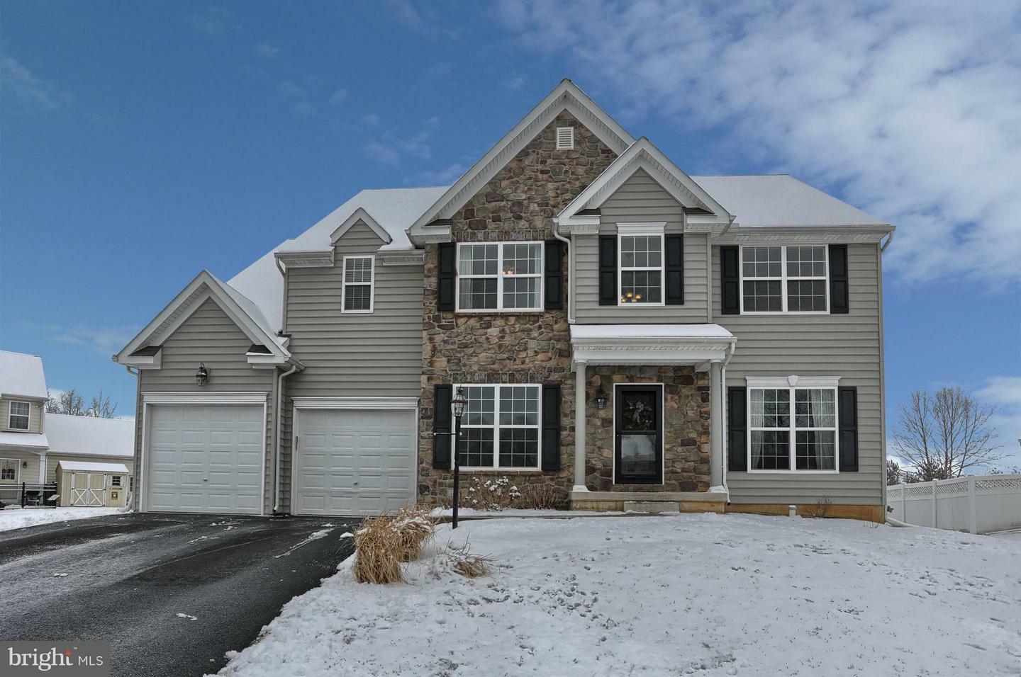 Property Photo: 485 Royal Road PA 17078