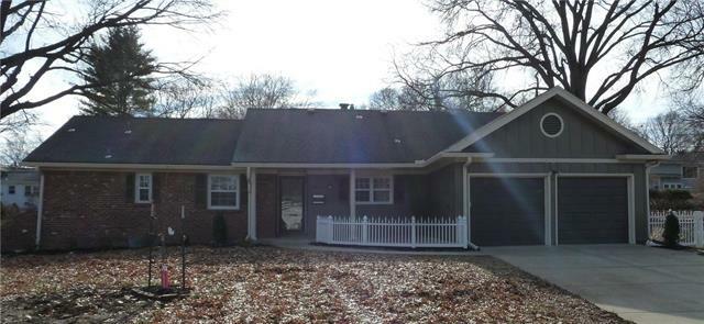 Property Photo: 5529 W 92nd Street KS 66207