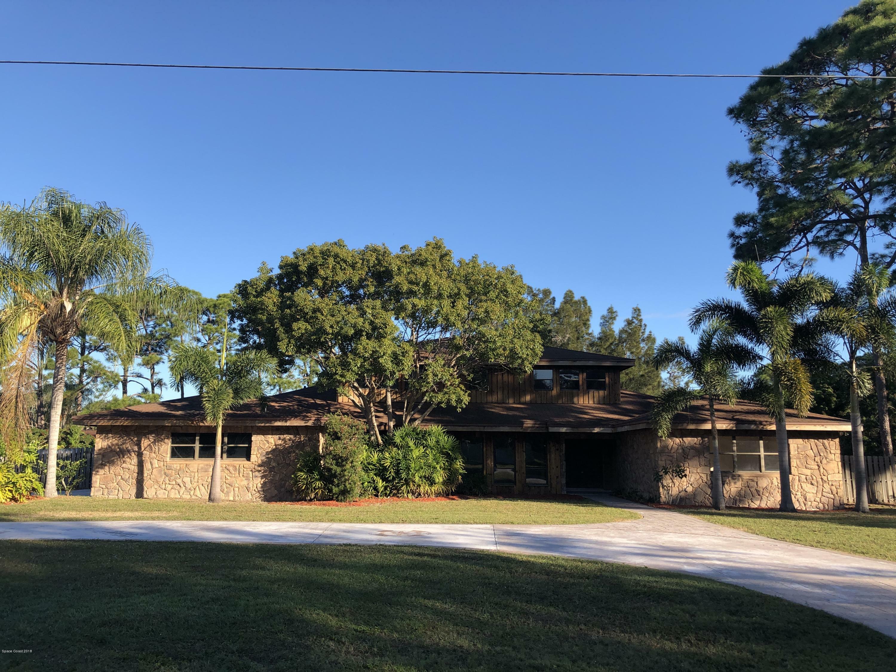 Property Photo:  770 Elliot Drive  FL 32952 