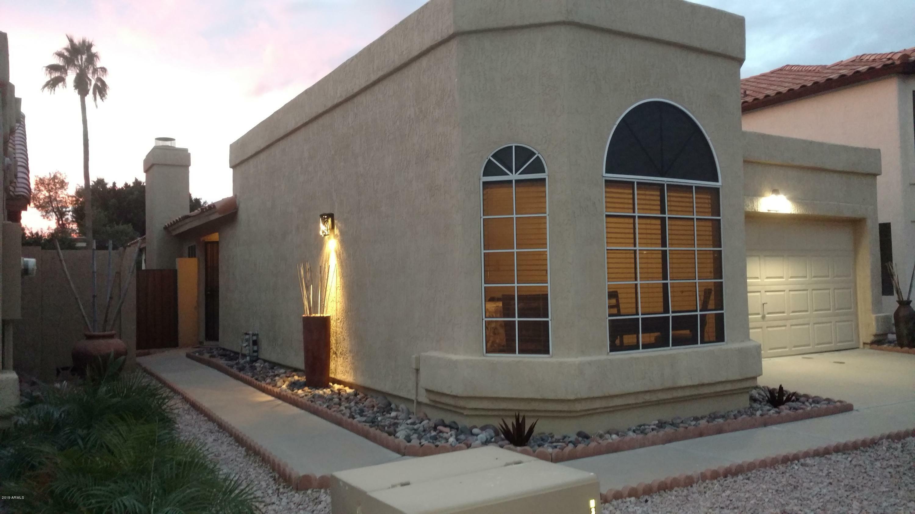 Property Photo: 11152 N 110th Place AZ 85259