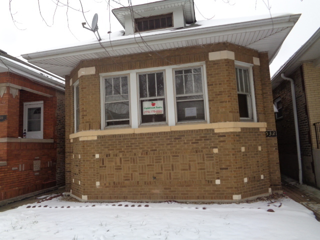 Property Photo:  532 East 87th Place  IL 60619 