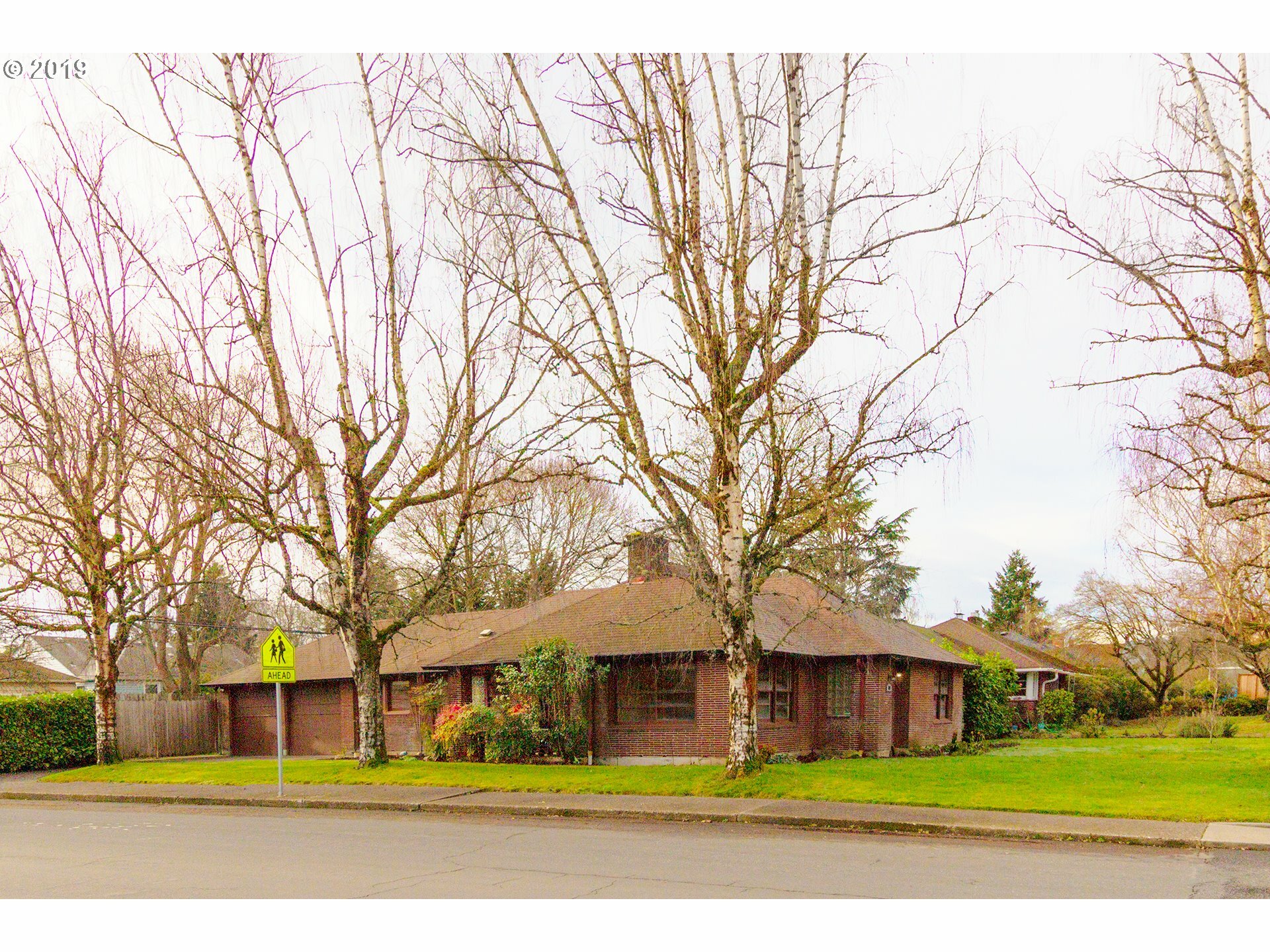 Property Photo:  301 NW 45th St  WA 98660 