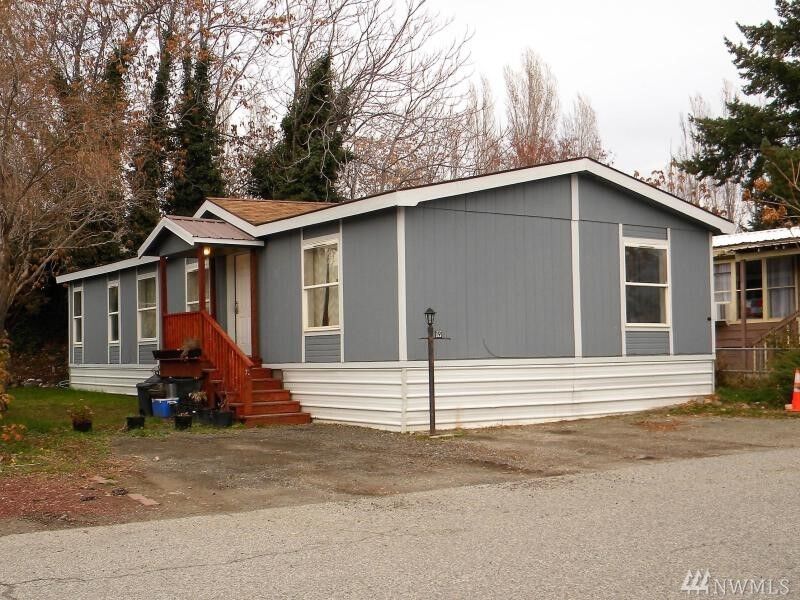 Property Photo:  2500 SR 28 19  WA 98802 