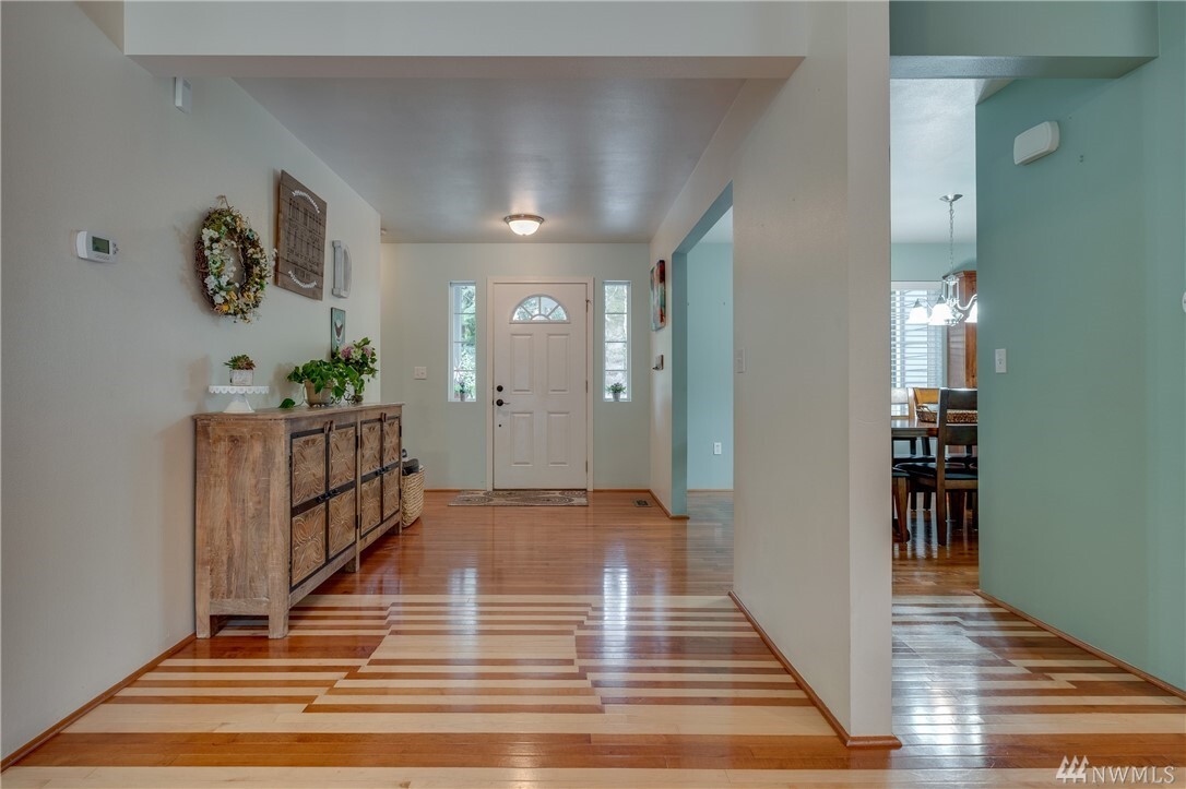 Property Photo: 25442 Big Valley Rd NE WA 98370
