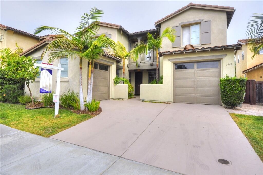 Property Photo: 1641 Picket Fence Dr CA 91915