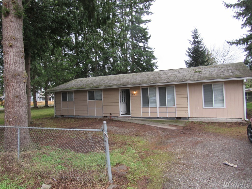 Property Photo: 13503 47th Drive NE WA 98271