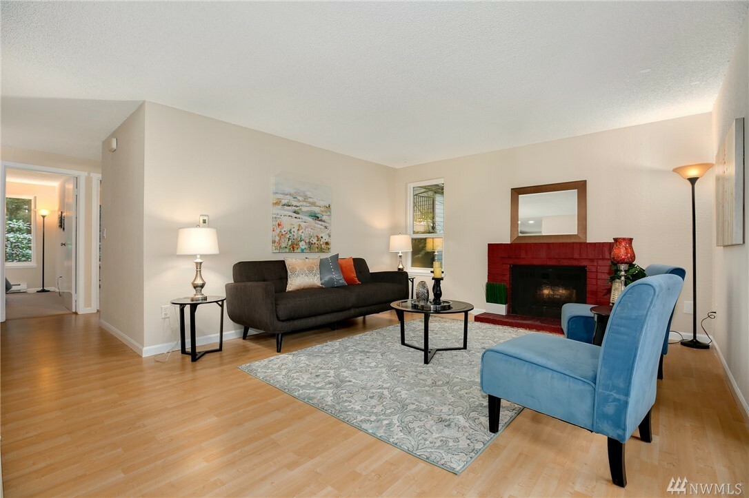 Property Photo:  14518 NE 30th Place A15  WA 98007 