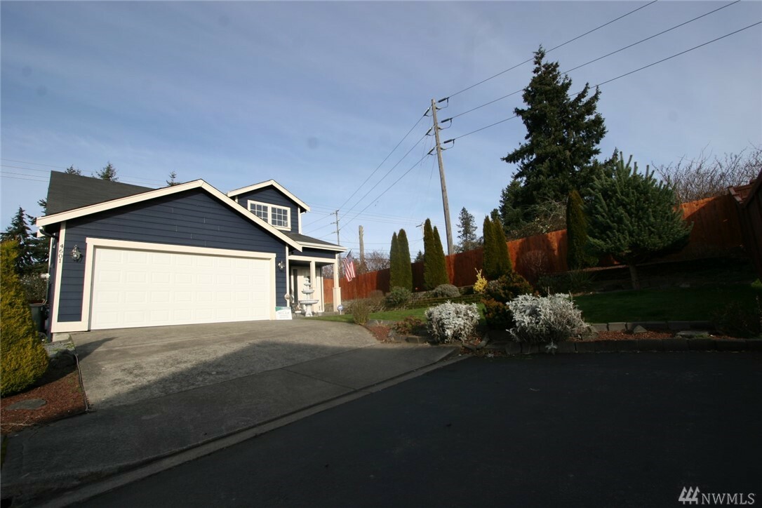 Property Photo:  4601 S 12th St Ct  WA 98405 