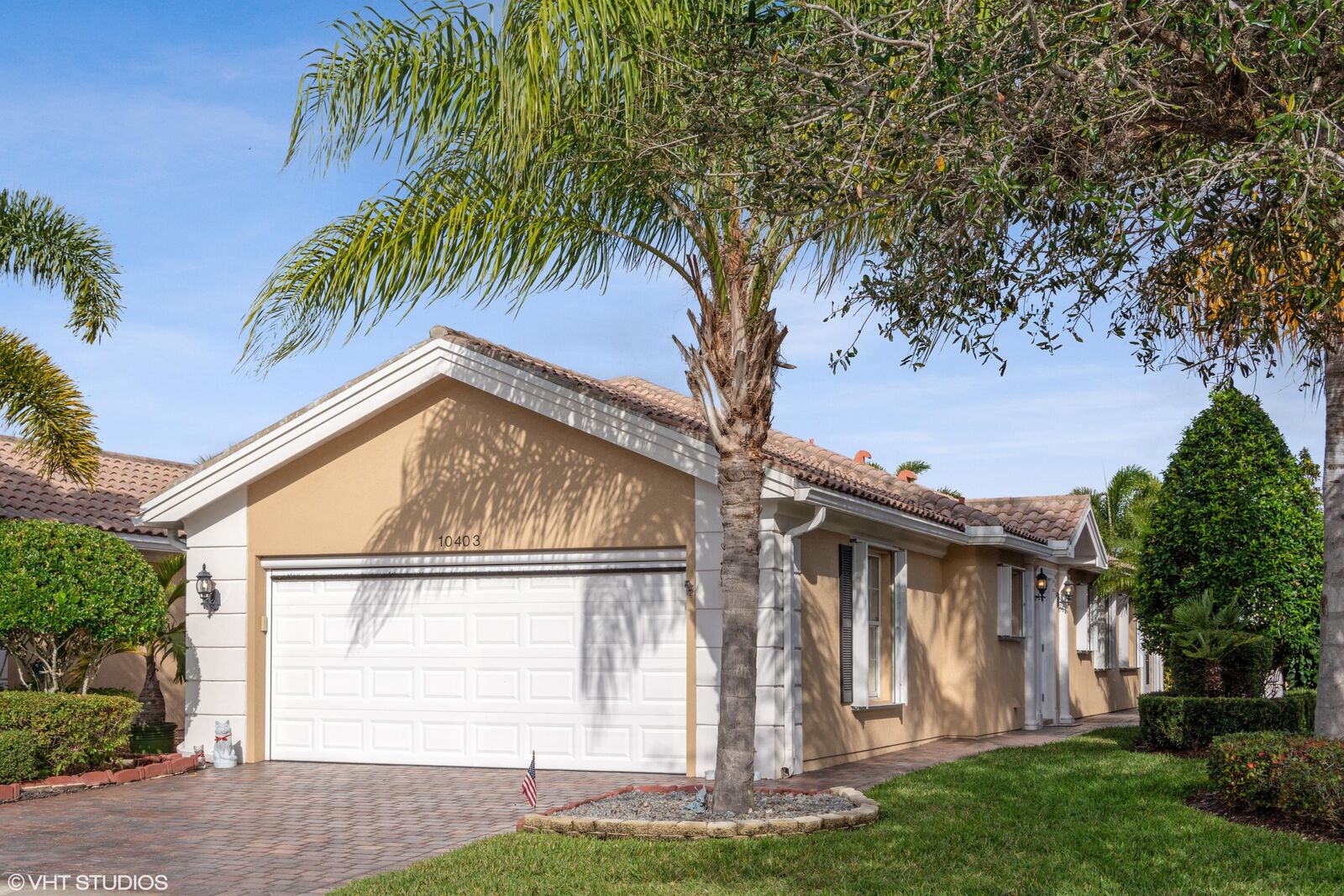 Property Photo: 10403 SW Stratton Drive FL 34987