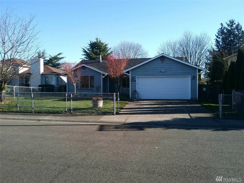 Property Photo:  27908 128th Place SE  WA 98030 