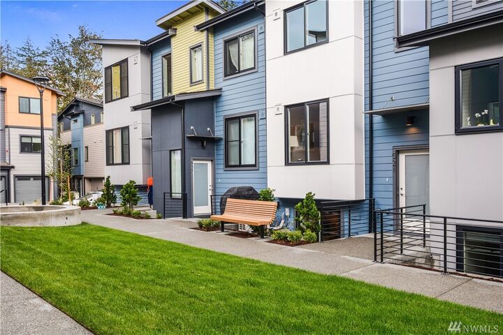 540 Heron Walk SE  Sammamish WA 98074 photo