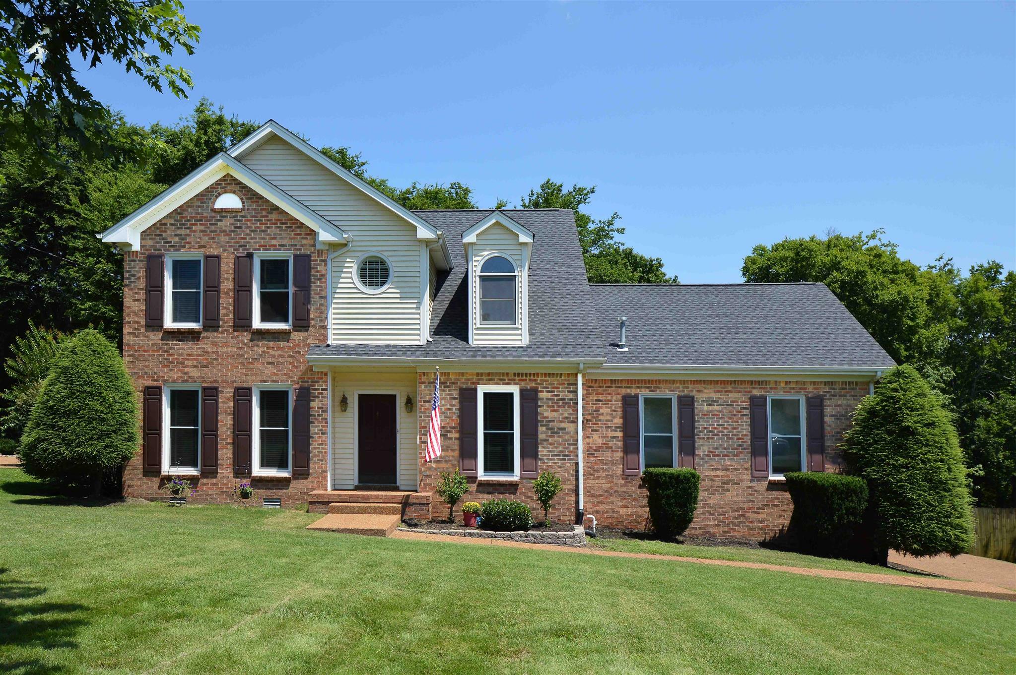 Property Photo:  109 Meadowpointe E  TN 37075 