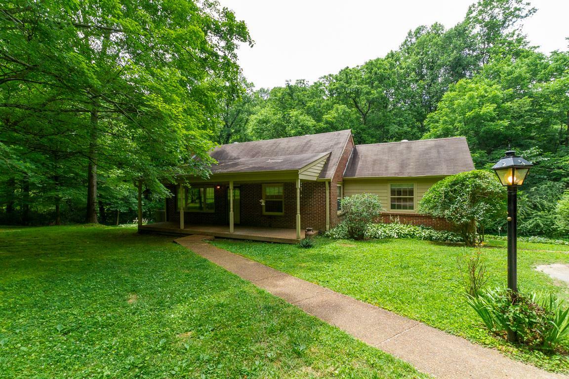 Property Photo: 2726 Union Hill Rd TN 37080