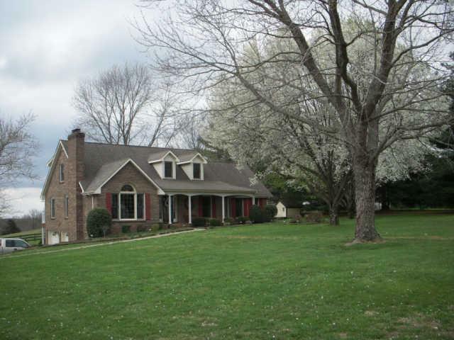 Property Photo:  1642 Lawrence Ln  TN 37172 