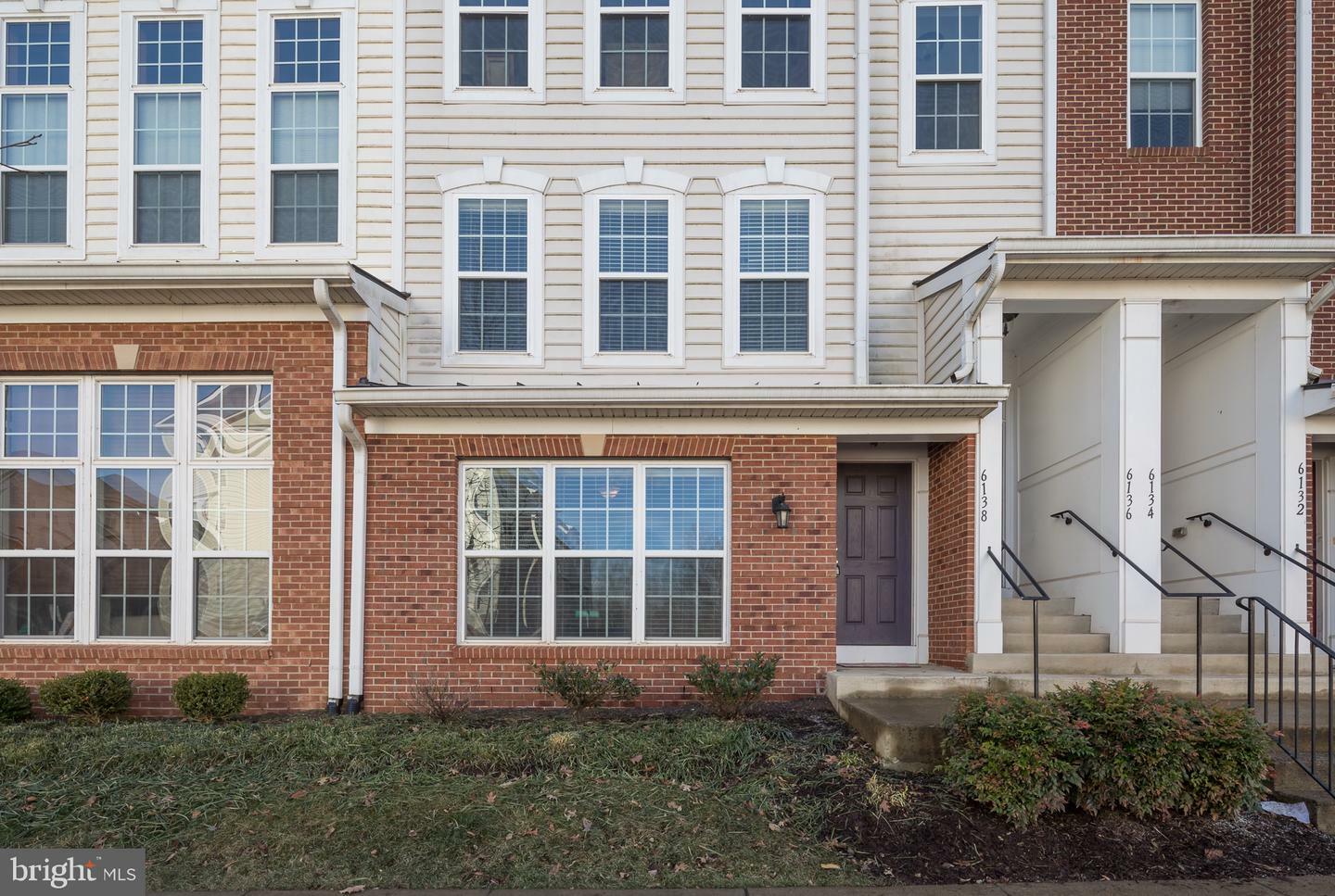 Property Photo:  6138 Aster Haven Circle  VA 20169 