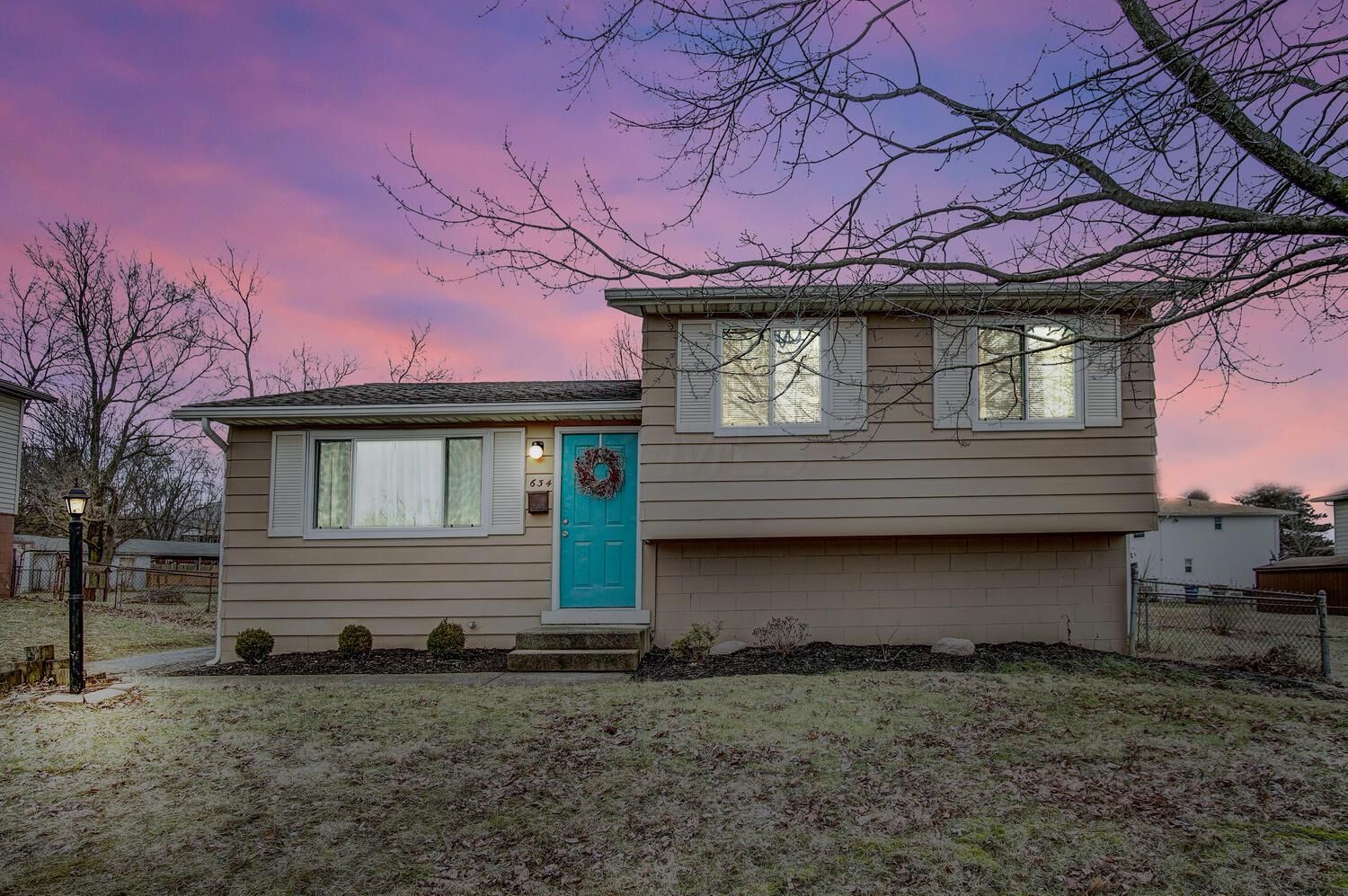 Property Photo:  634 Evergreen Terrace  OH 43228 