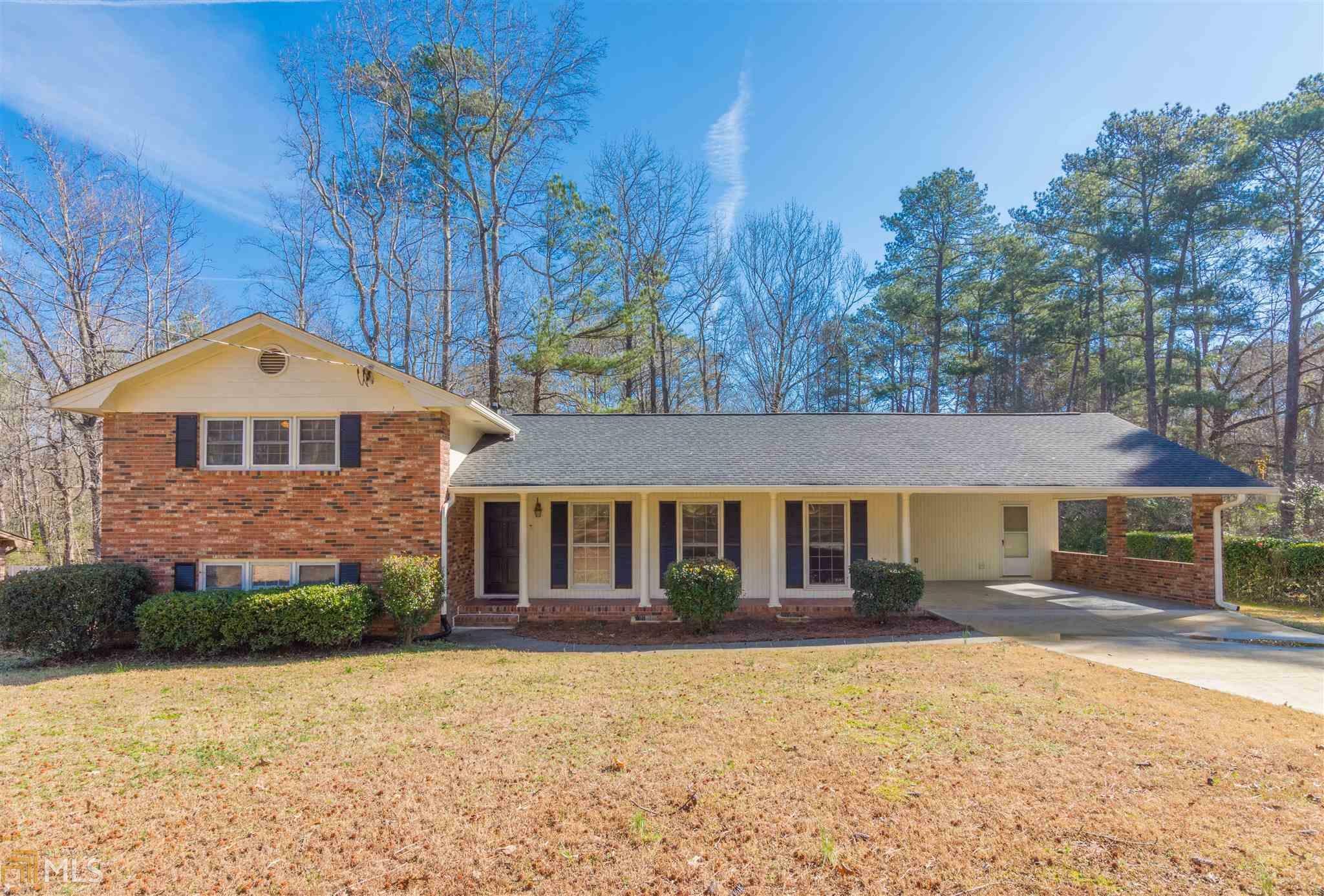 Property Photo:  4400 Yates Rd  GA 30337 