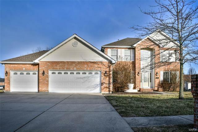 Property Photo: 1128 Hunters Trail 62258