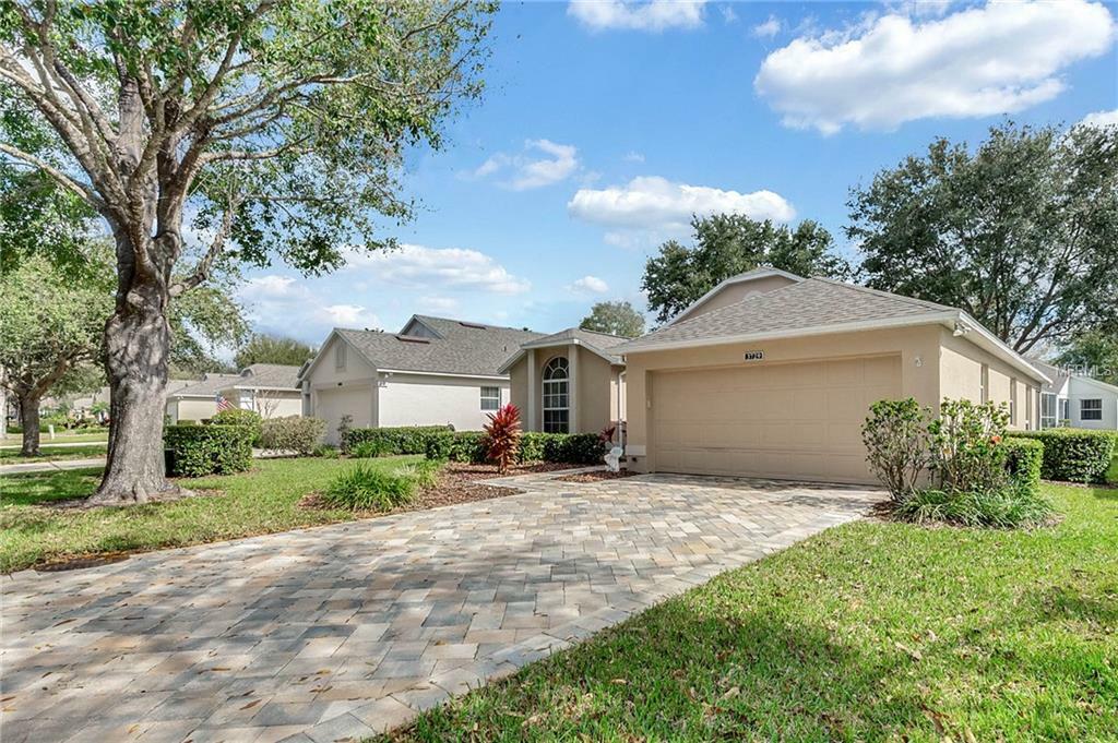 Property Photo:  3729 Westerham Drive  FL 34711 