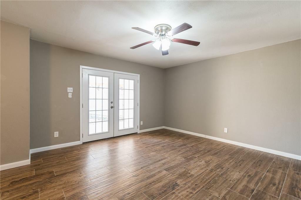 Property Photo:  416 Valley Park Drive  TX 75043 