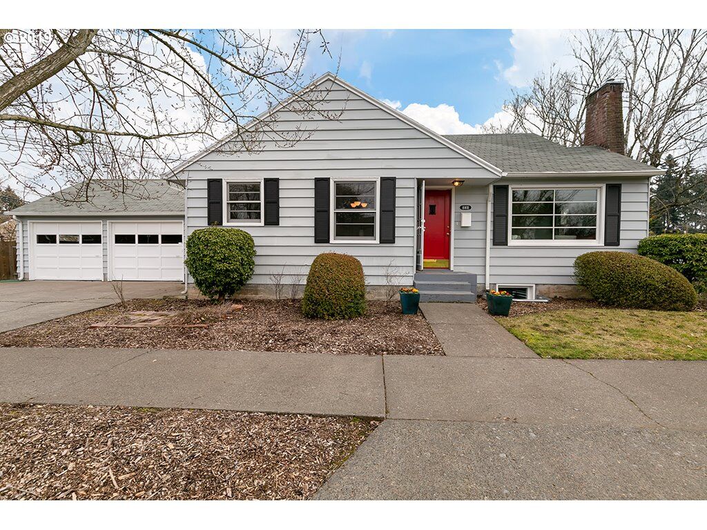 Property Photo: 4401 NW Columbia St WA 98660