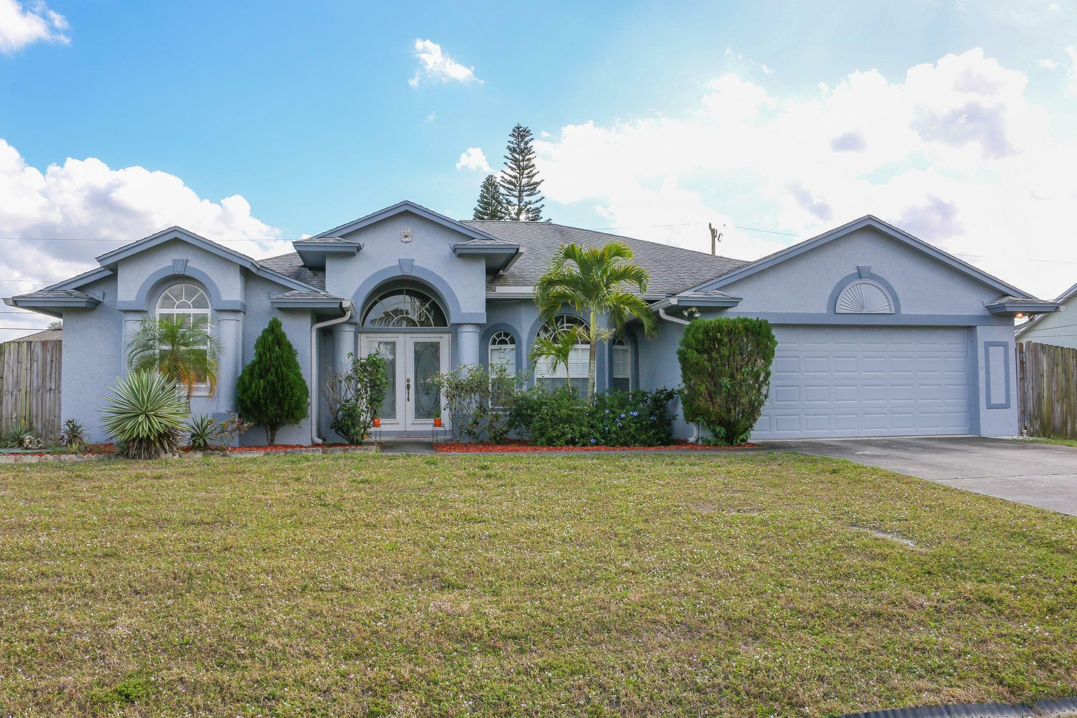 522 SW Lawler Avenue  Port Saint Lucie FL 34953 photo