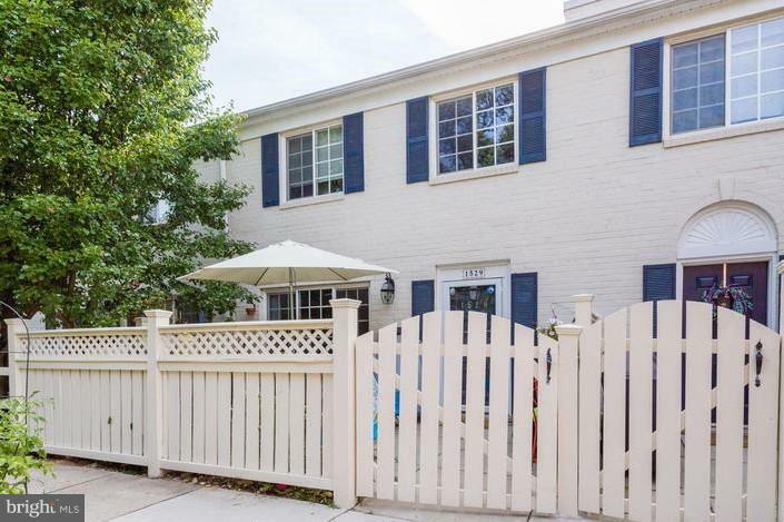 Property Photo:  1529 Van Dorn Street  VA 22304 