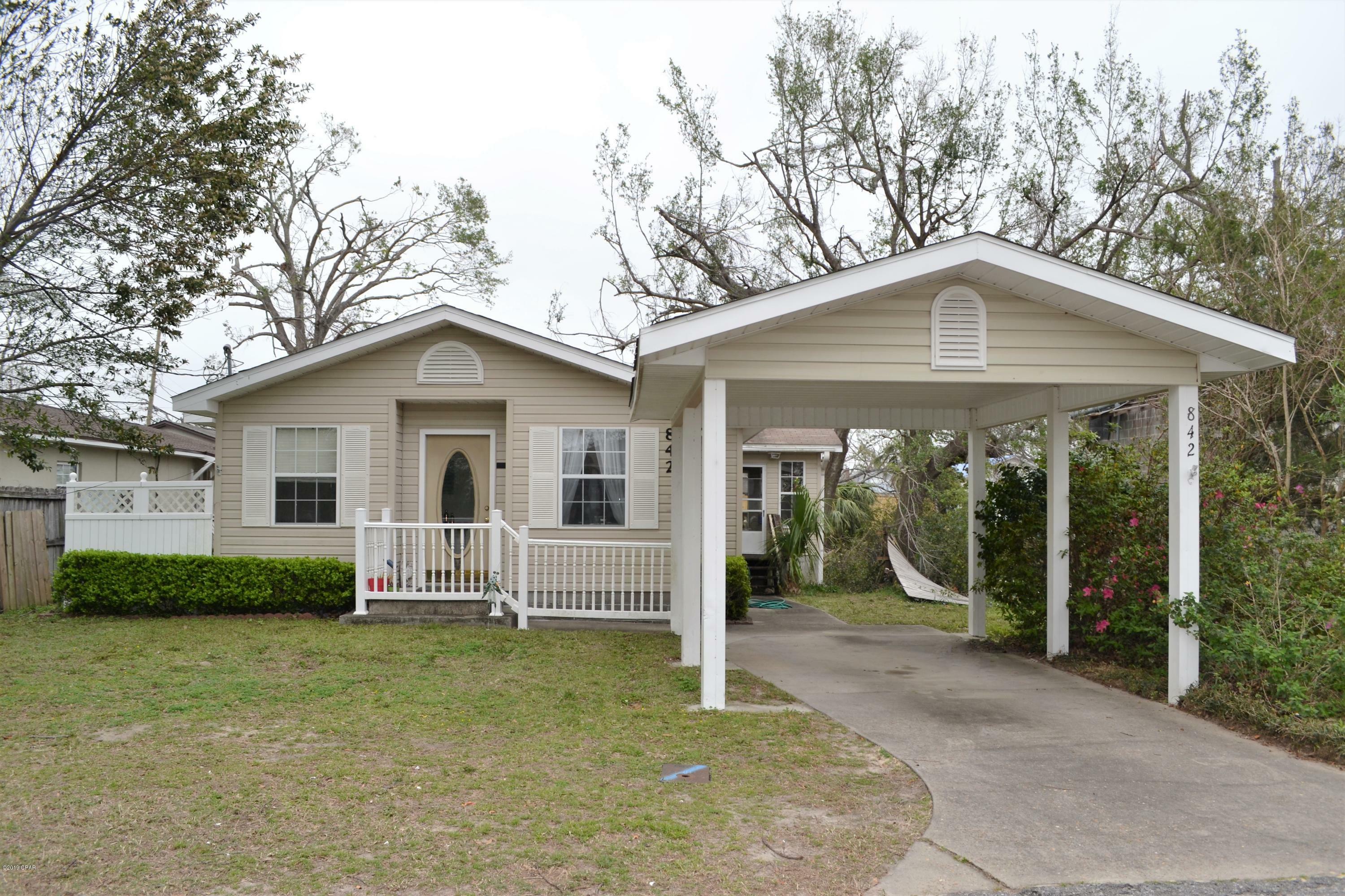 Property Photo: 842 Mulberry Avenue FL 32401