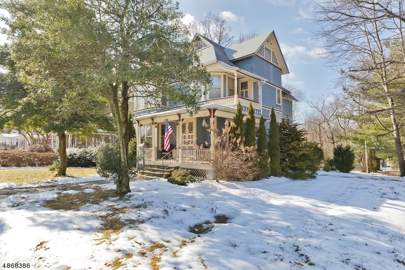 Property Photo: 115 Holly St NJ 07016