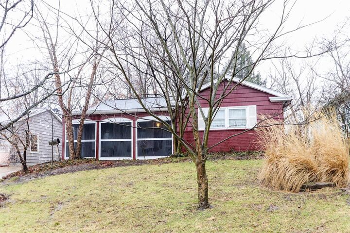 8428 Flamingo Lane  Colerain Twp OH 45239 photo