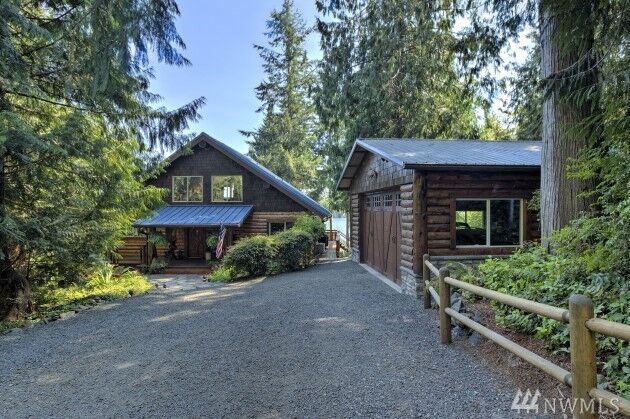 Property Photo: 793 E Stadium Beach Rd W WA 98546