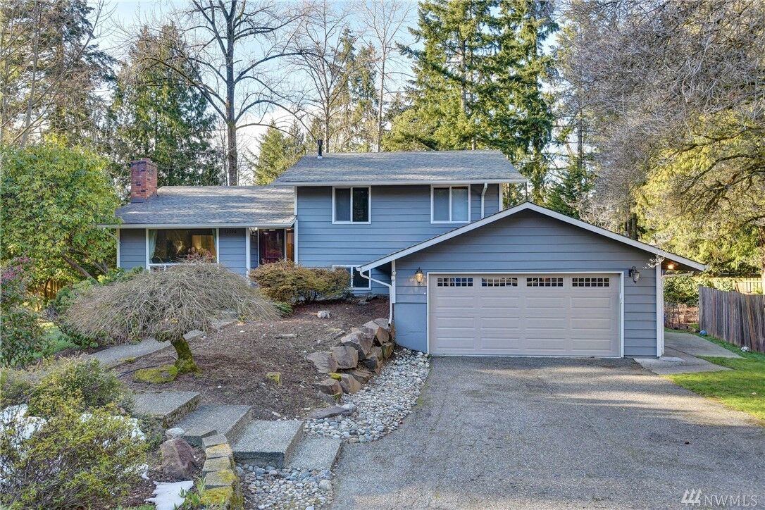 Property Photo:  12006 NE 67th Street  WA 98033 